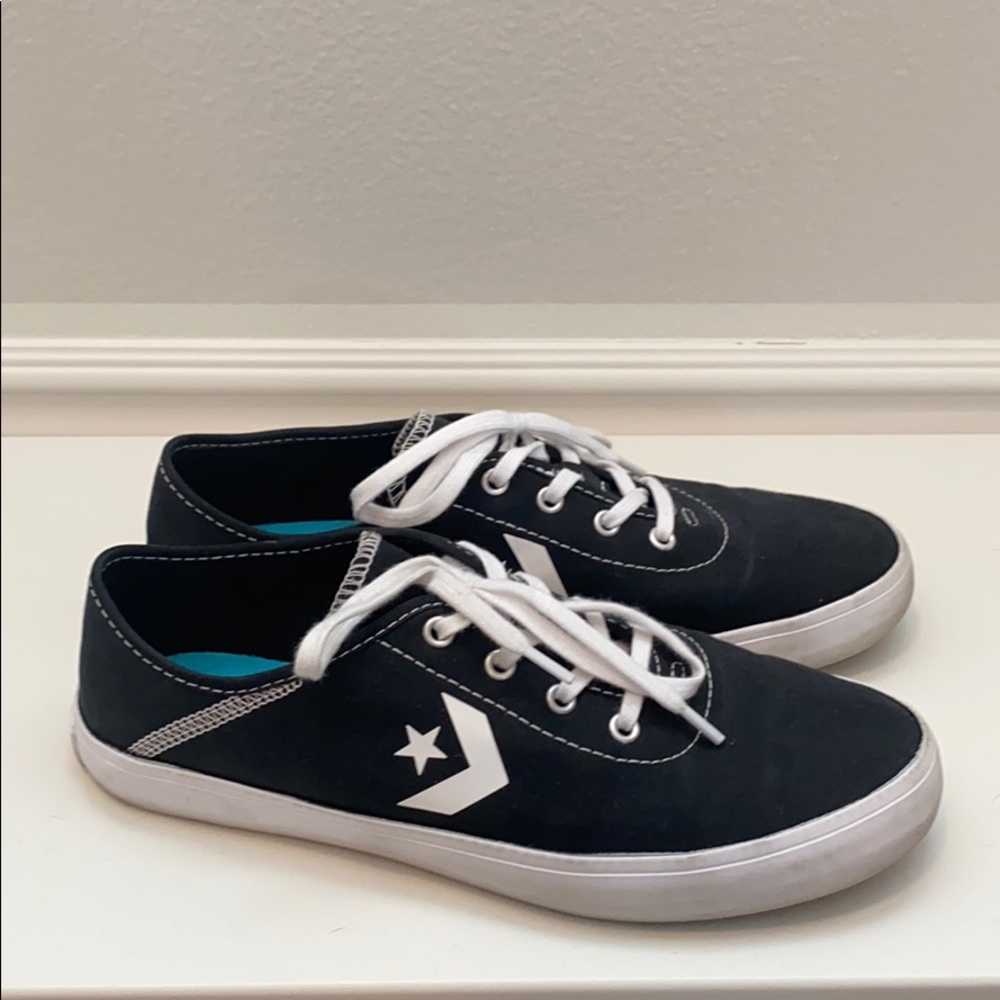 Converse - Picture 2 of 5